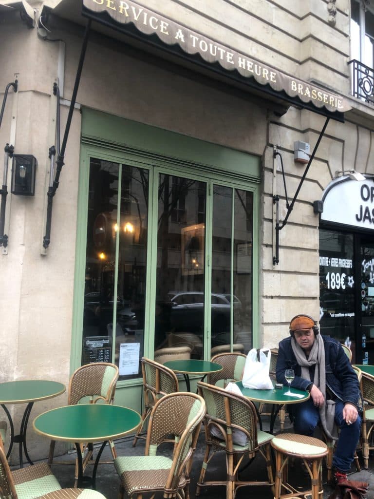 Terrasse sur l’avenue Mozart